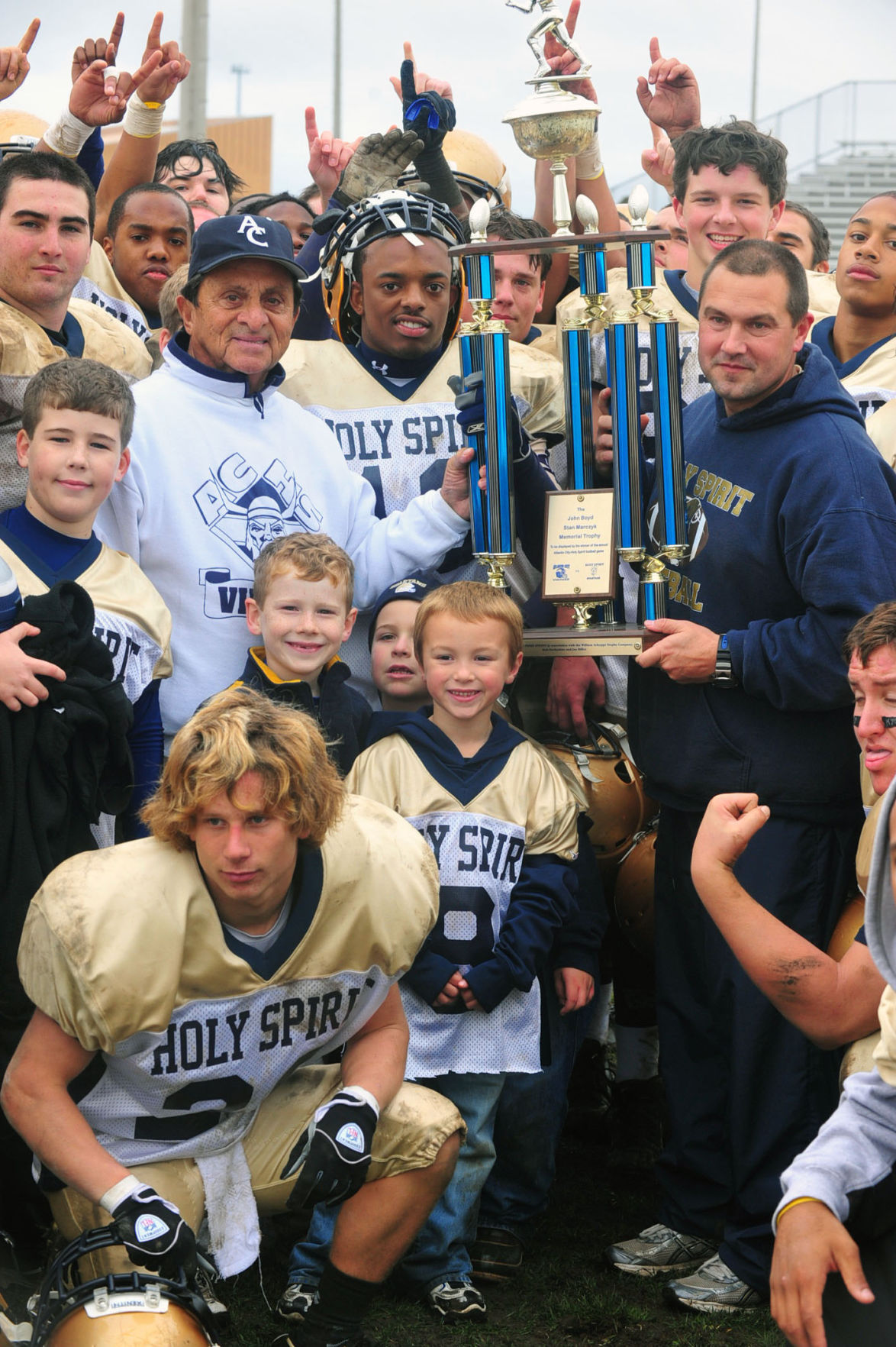 his_holy spirit AC football-PAC0019980070